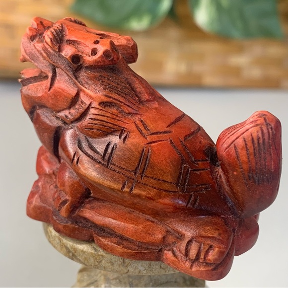 Japanese Netsuke Dragon Turtle Beast Boxwood Carving Hand Carved Red Wood Animal - Picture 8 of 14